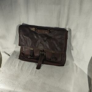 Brown Bag W/ Handle. Fabric Interior 3 Zip Pouches.  16 X 20 X 4 Leather Satchel